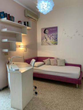 GRAZIOSO MONOLOCALE OSTIA ROMA